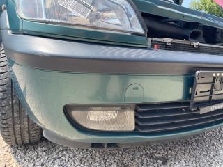 bontott OPEL ZAFIRA A Első Lökhárító (Részeivel)