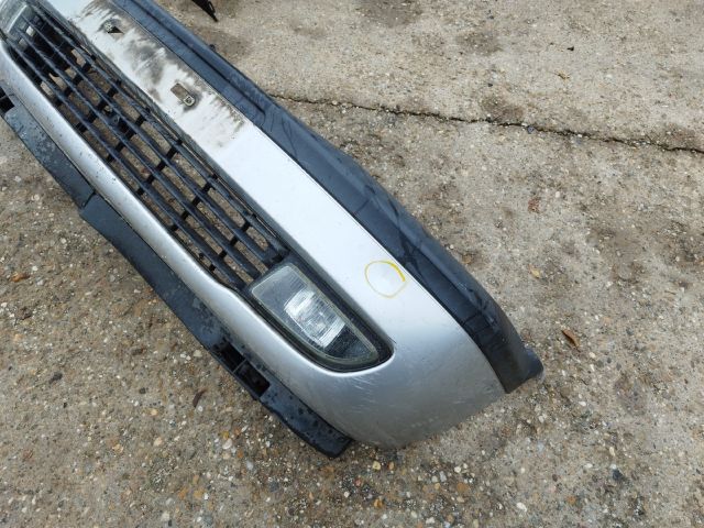 bontott OPEL ZAFIRA A Első Lökhárító (Részeivel)