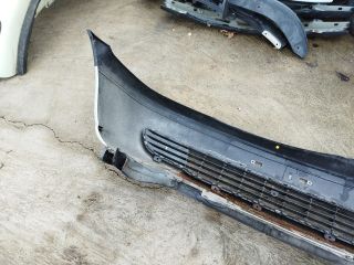 bontott OPEL ZAFIRA A Első Lökhárító (Részeivel)