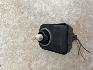 bontott OPEL ZAFIRA A Fényszórómagasság Állító Motor (Pozíciófüggetlen)