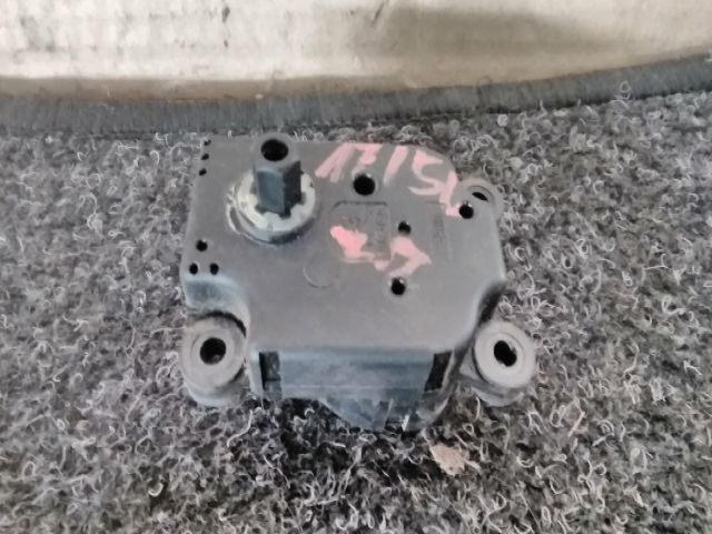 bontott OPEL ZAFIRA A Fűtés Állító Motor