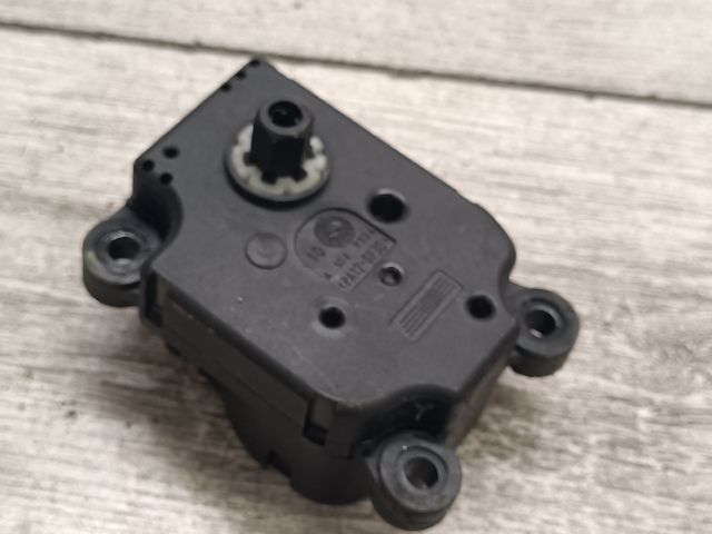 bontott OPEL ZAFIRA A Fűtés Állító Motor