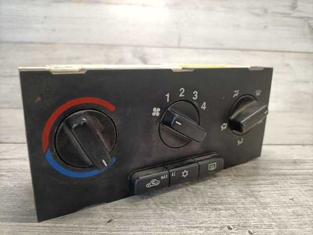 bontott OPEL ZAFIRA A Fűtéskapcsoló (manuális klímás)