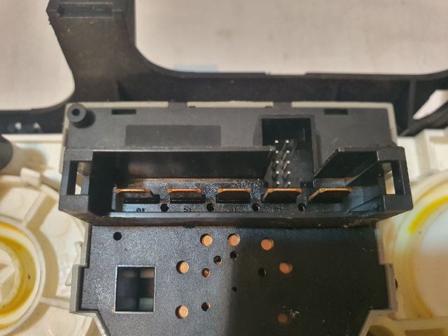 bontott OPEL ZAFIRA A Fűtéskapcsoló (manuális klímás)