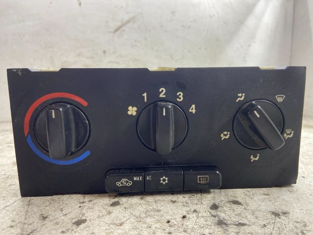 bontott OPEL ZAFIRA A Fűtéskapcsoló (manuális klímás)