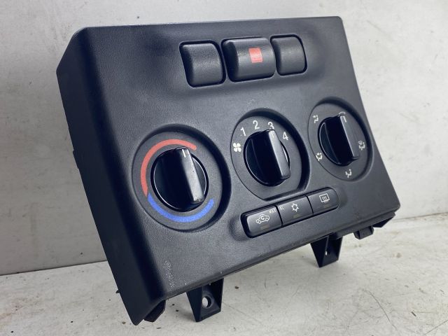 bontott OPEL ZAFIRA A Fűtéskapcsoló (manuális klímás)