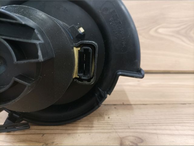 bontott OPEL ZAFIRA A Fűtőmotor (Klímás)