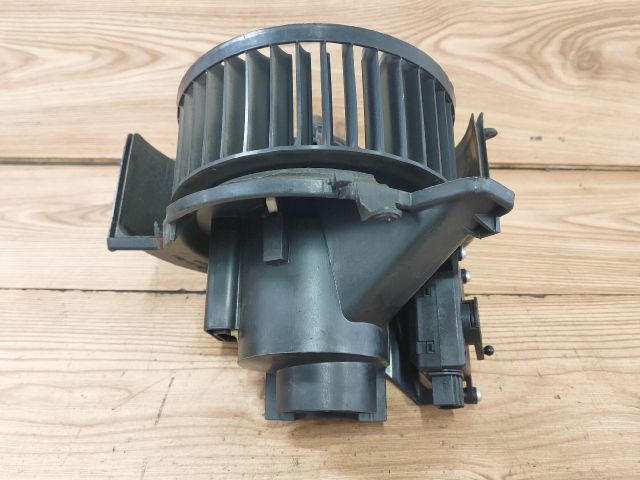 bontott OPEL ZAFIRA A Fűtőmotor (Klímás)