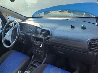 bontott OPEL ZAFIRA A Hátsó középső Biztonsági Öv