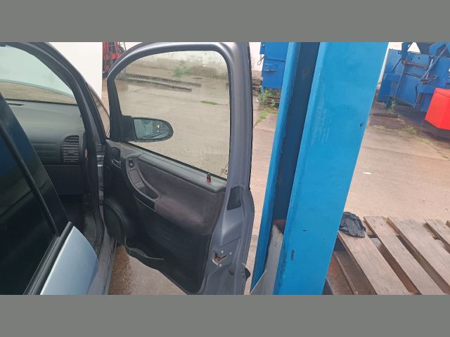 bontott OPEL ZAFIRA A Hátsó Ülés