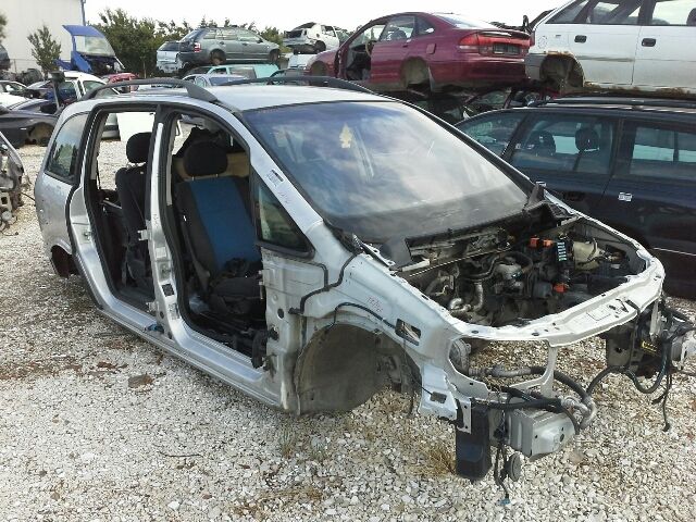 bontott OPEL ZAFIRA A Hátsó Ülés