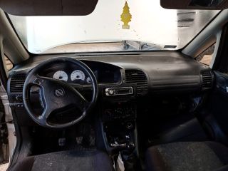 bontott OPEL ZAFIRA A Hátsó Ülés