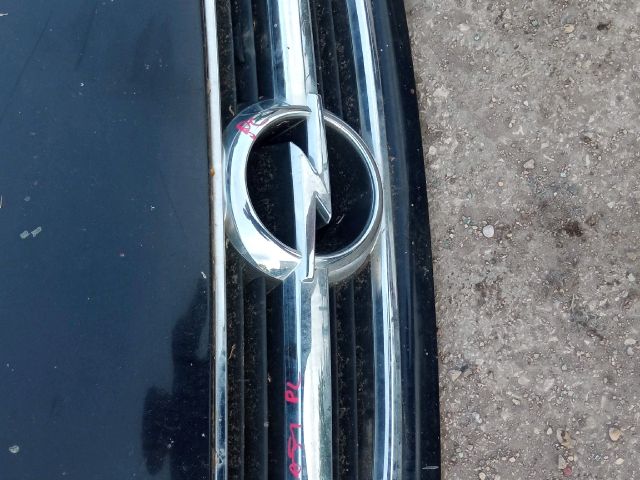 bontott OPEL ZAFIRA A Hűtőrács