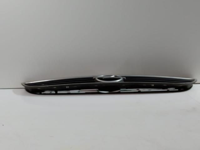 bontott OPEL ZAFIRA A Hűtőrács