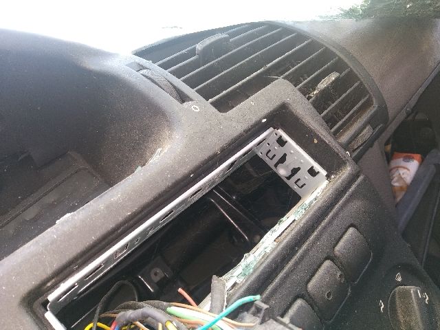 bontott OPEL ZAFIRA A Hűtőrács