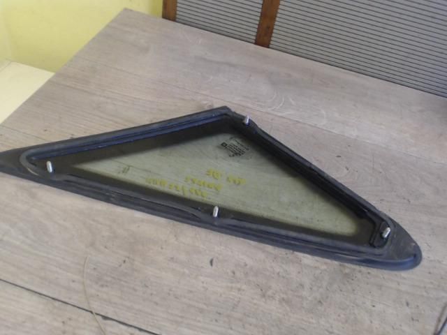 bontott OPEL ZAFIRA A Jobb A Oszlop Oldalablak Üveg