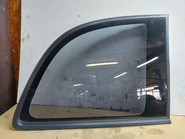 bontott OPEL ZAFIRA A Jobb C Oszlop Oldalablak Üveg