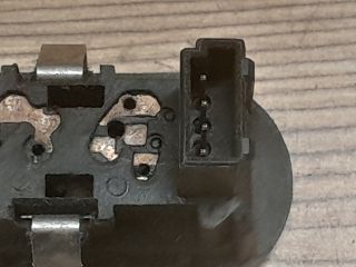 bontott OPEL ZAFIRA A Jobb első Ablakemelő Kapcsoló