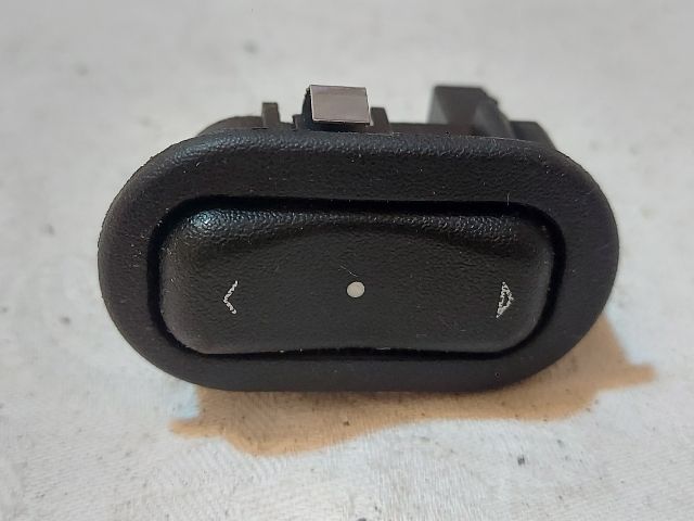 bontott OPEL ZAFIRA A Jobb első Ablakemelő Kapcsoló