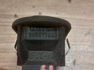 bontott OPEL ZAFIRA A Jobb első Ablakemelő Kapcsoló