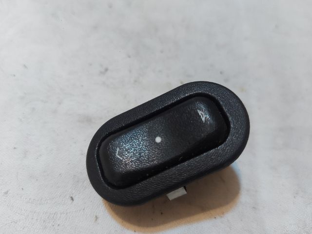 bontott OPEL ZAFIRA A Jobb első Ablakemelő Kapcsoló