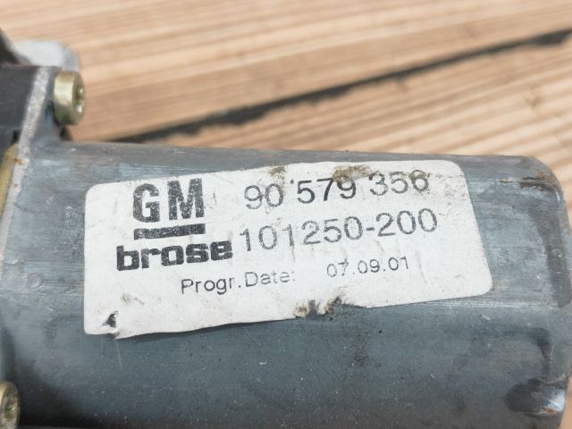 bontott OPEL ZAFIRA A Jobb első Ablakemelő Szerkezet (Elektromos)