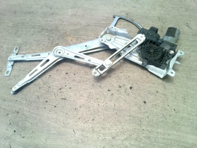 bontott OPEL ZAFIRA A Jobb első Ablakemelő Szerkezet (Elektromos)
