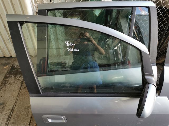 bontott OPEL ZAFIRA A Jobb első Ajtó (Részeivel)