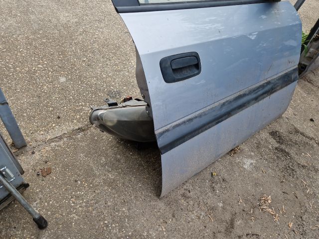 bontott OPEL ZAFIRA A Jobb első Ajtó (Részeivel)