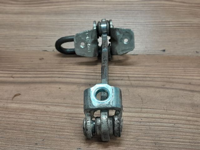 bontott OPEL ZAFIRA A Jobb első Ajtóhatároló