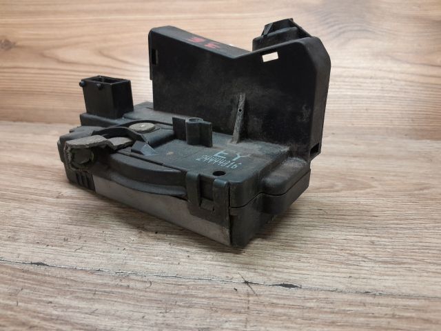 bontott OPEL ZAFIRA A Jobb első Ajtózár