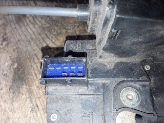 bontott OPEL ZAFIRA A Jobb első Ajtózár