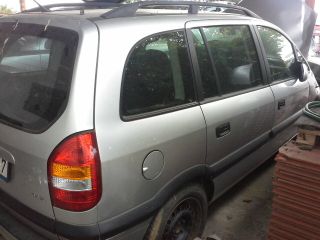 bontott OPEL ZAFIRA A Jobb első Ajtózár