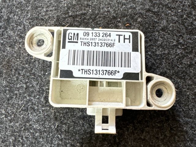 bontott OPEL ZAFIRA A Jobb első Oldal Ütközés Érzékelő