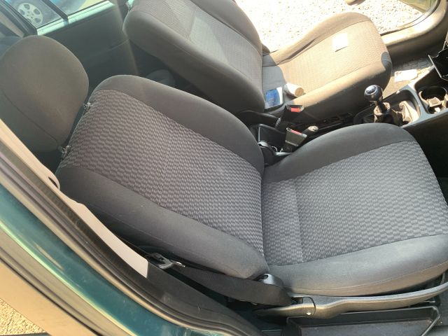 bontott OPEL ZAFIRA A Jobb első Ülés