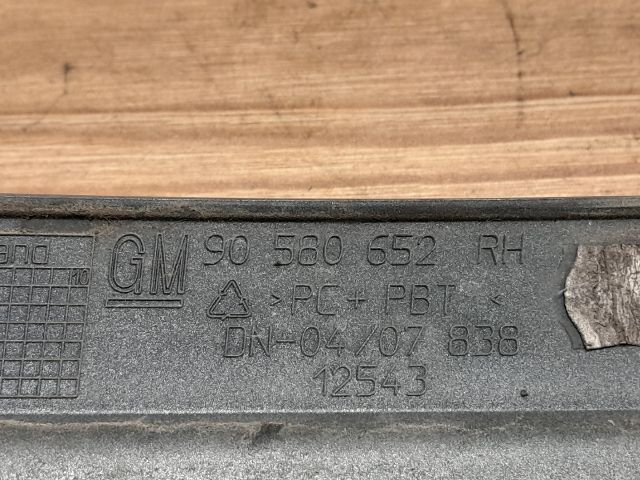 bontott OPEL ZAFIRA A Jobb Fényszóró Bajusz Díszléc