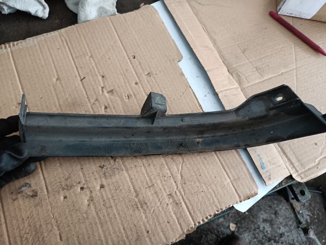 bontott OPEL ZAFIRA A Jobb Fényszóró Bajusz Díszléc