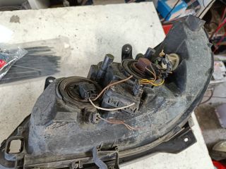 bontott OPEL ZAFIRA A Jobb Fényszóró