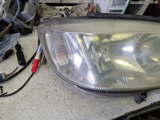 bontott OPEL ZAFIRA A Jobb Fényszóró