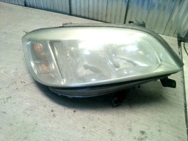 bontott OPEL ZAFIRA A Jobb Fényszóró