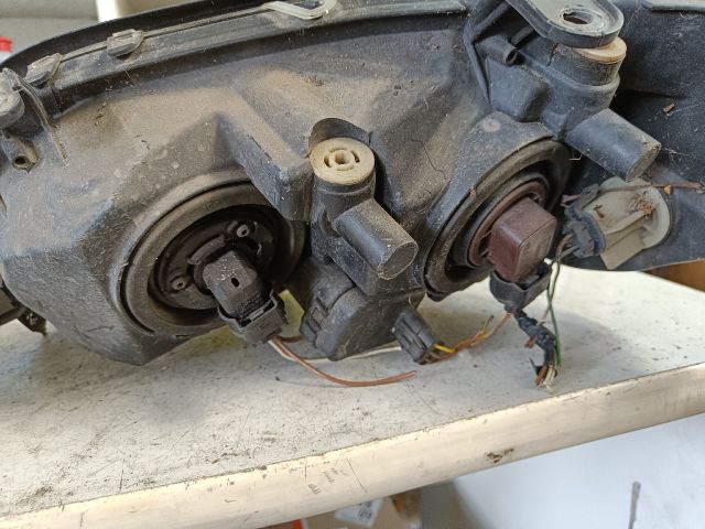 bontott OPEL ZAFIRA A Jobb Fényszóró