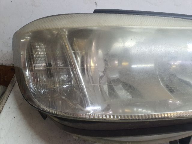 bontott OPEL ZAFIRA A Jobb Fényszóró