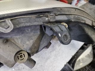 bontott OPEL ZAFIRA A Jobb Fényszóró