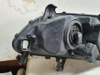 bontott OPEL ZAFIRA A Jobb Fényszóró