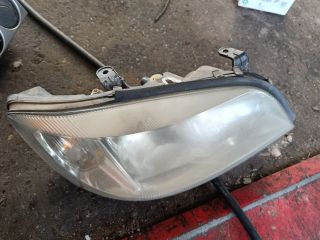 bontott OPEL ZAFIRA A Jobb Fényszóró