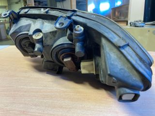 bontott OPEL ZAFIRA A Jobb Fényszóró