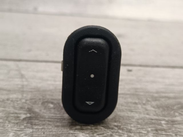 bontott OPEL ZAFIRA A Jobb hátsó Ablakemelő Kapcsoló