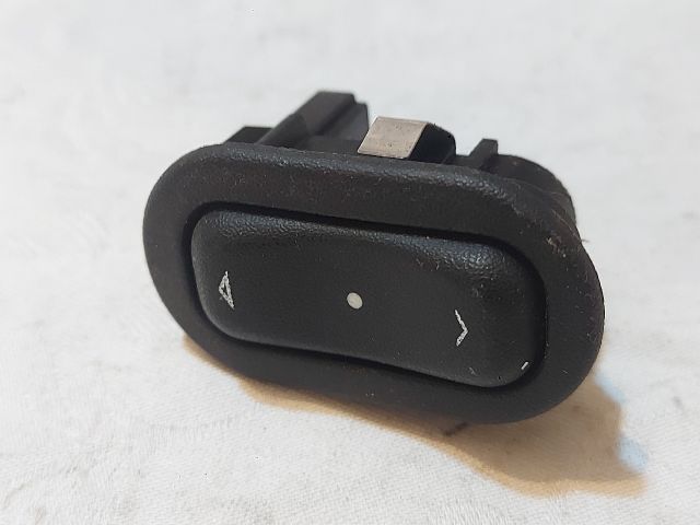 bontott OPEL ZAFIRA A Jobb hátsó Ablakemelő Kapcsoló