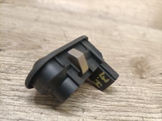 bontott OPEL ZAFIRA A Jobb hátsó Ablakemelő Kapcsoló