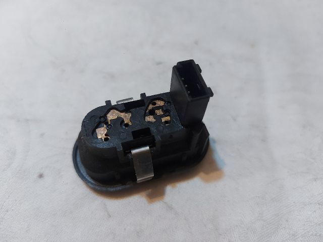 bontott OPEL ZAFIRA A Jobb hátsó Ablakemelő Kapcsoló